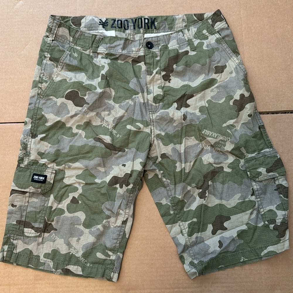 Zoo York Men’s Cano Cargo Shorts Size 32